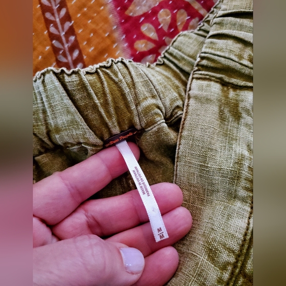 Casual Tan Women's Pants Free People M - Picture 3 of 3